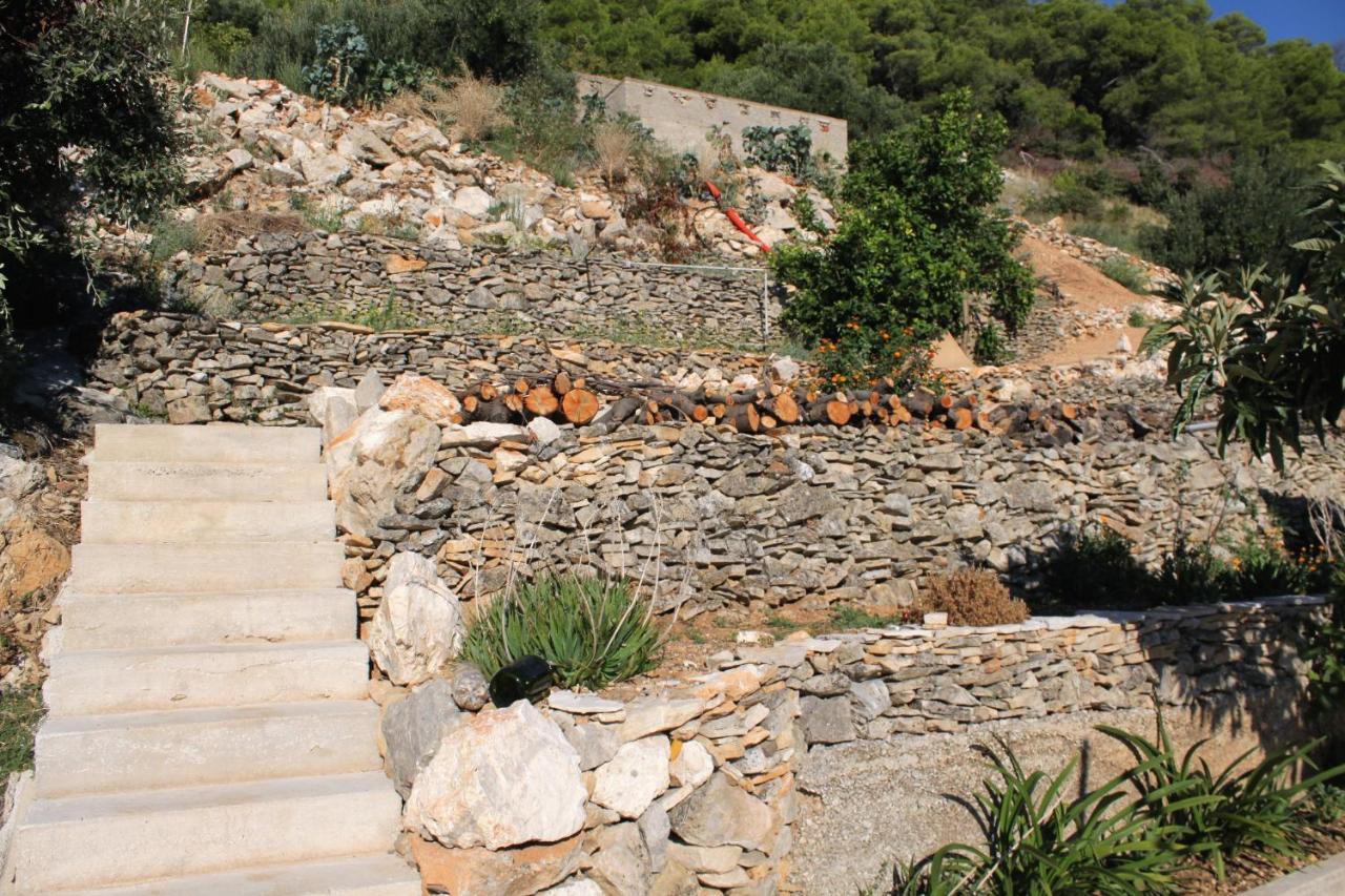Seaside Secluded Cove Torac, Hvar - 4875 Appartamento Gdinj